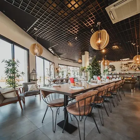 Appartement Spacious One Bedroom In Caesar & Spa, Long