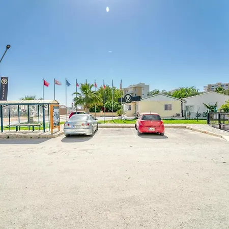 Spacious One Bedroom In Caesar & Spa, Long Appartement Perivolia tou Trikomou