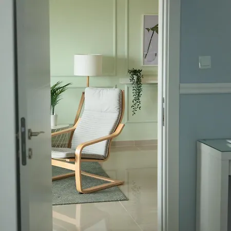 Spacious One Bedroom In Caesar & Spa, Long * Perivolia tou Trikomou