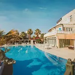 Spacious One Bedroom In Caesar & Spa, Long Perivolia tou Trikomou
