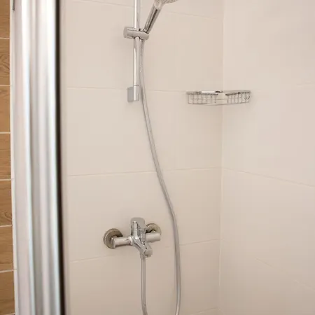 Spacious One Bedroom In Caesar & Spa, Long Apartament *