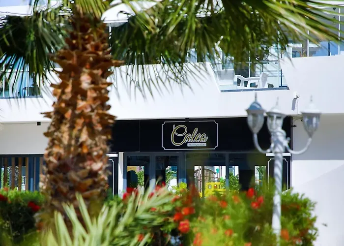 Spacious One Bedroom In Caesar & Spa, Long Apartmán Perivolia tou Trikomou